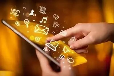 場內(nèi)與場外個股期權(quán) 技術(shù)賦能下的差異與融合